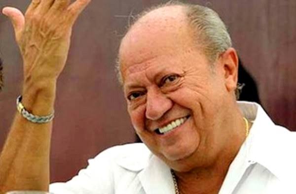 ProfesorChairo's tweet photo. ¿Ya vieron que el huachicolero mayor Carlos Romero Deschamps pagó un desplegado en varios periódicos nacionales agradeciendo al Presidente López Obrador por el combate al robo de combustible? Eso es cinismo y no ma... https://t.co/nvGtQdIh88