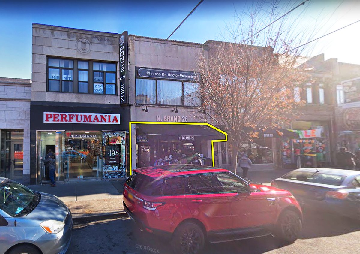 GMIPNY's tweet photo. 2,000 SF #Retail Space #ForLease in #JacksonHeights! Call Samia for details 718.786.5050
.
.
.
#GMIP #CRE #NYCCRE #RooseveltAvenue #QueensCRE #QueensRetail #FeaturedProperty #CommercialRealEstate https://t.co/2ZoMY0HKdn