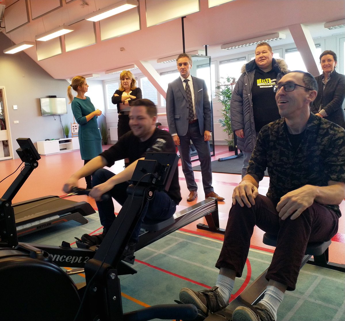 Gedeputeerde <a href="/hans_teunissen/">Hans</a> op werkbezoek bij De Baersdonck Grubbenvorst. Bewoners en begeleiders vertellen en laten zien hoe zij samen dagelijks werk maken van #PositieveGezondheid en #participatie.