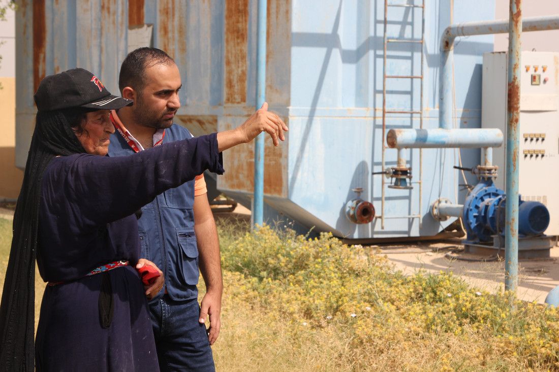 Medair_ME's tweet photo. Hazhar, an engineer, works with our team in #Hawiga, #Iraq, to provide safe drinking water to families recovering from conflict. With funding from @USAID, Hazhar and our team rehabilitate community water sources and provide rehabilitated health clinics with safe water. https://t.co/inCFzrqdHC