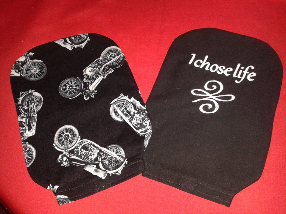 LHBodybeautiful's tweet photo. New year , Buy 2covers get a 3rd free, not including embroidered covers, (unless buying 2 embroidered covers :-) embroidered body wraps, covers.   #urostomy #ileostomy #stomabagcover #stoma #wrapnroll ##colostomy #ostomate #ostomy #kernowostomyonline ©Kernow Ostomy Online https://t.co/uSHMR8iPVa