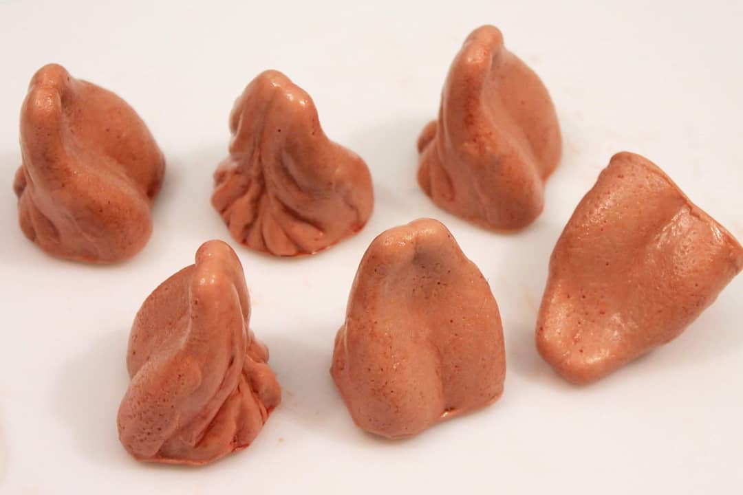 DeviantCakes's tweet photo. Give your special someone a little cherry cordial tongue this Valentine's Day. Order at https://t.co/cmgBH5LtGc by January 31st. #deviantdesserts #cherrycordial #chocolate #Valentines https://t.co/dLWAg9LCsw