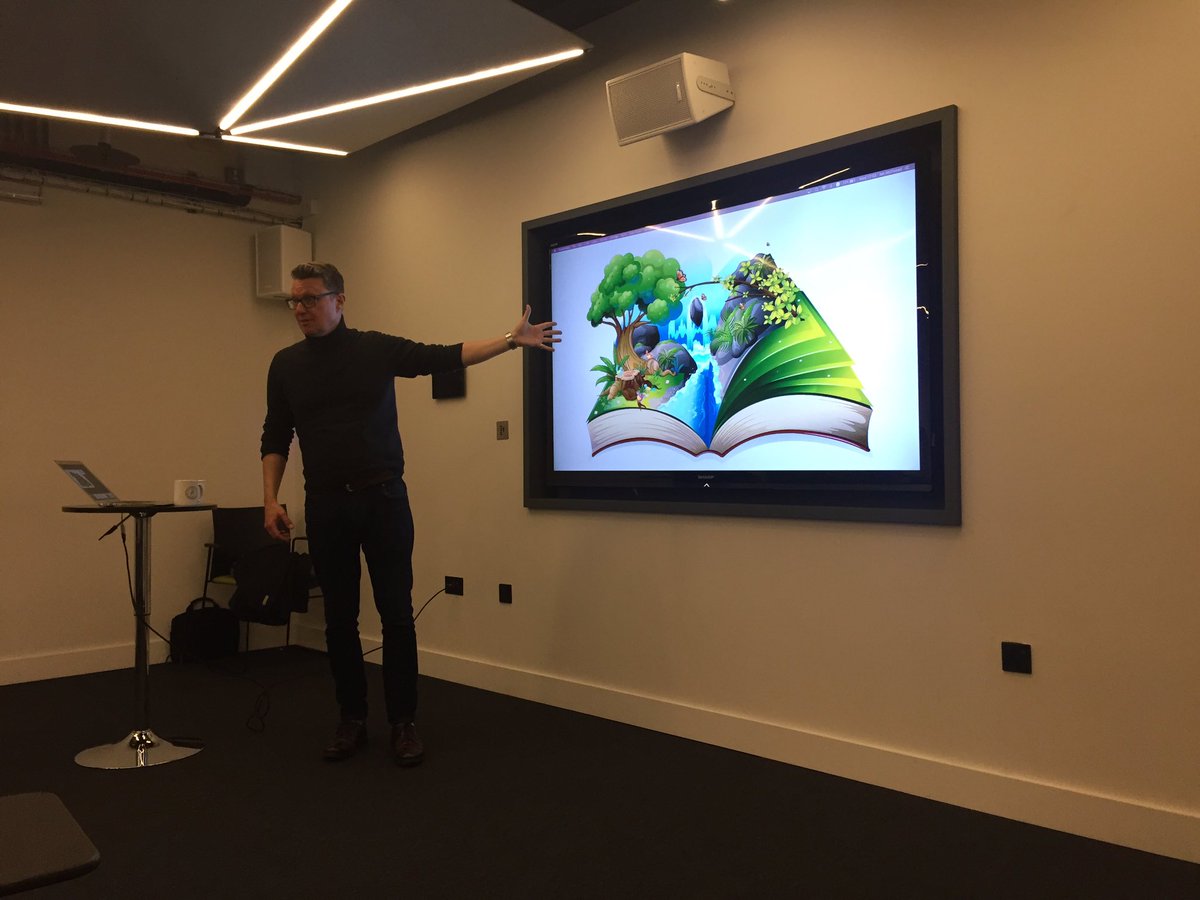 We had a lovely group from <a href="/iAformation/">iaformation formation</a> at <a href="/huckletree/">HUCKLETREE</a> this morning. Presentation by Ian McDowell was a fascinating delve into meaningful data in the 21st century and getting stories from people. Equally impressive translation by the very patient Sophie.