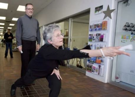 Teaching seniors to use video games helps increase their brain matter and visual skills, <a href="/MemorialU/">Memorial University</a> <a href="/UMontreal/">Université de Montréal</a> study finds ow.ly/YdGL50k9754 via <a href="/CBCNL/">CBC Newfoundland and Labrador</a>