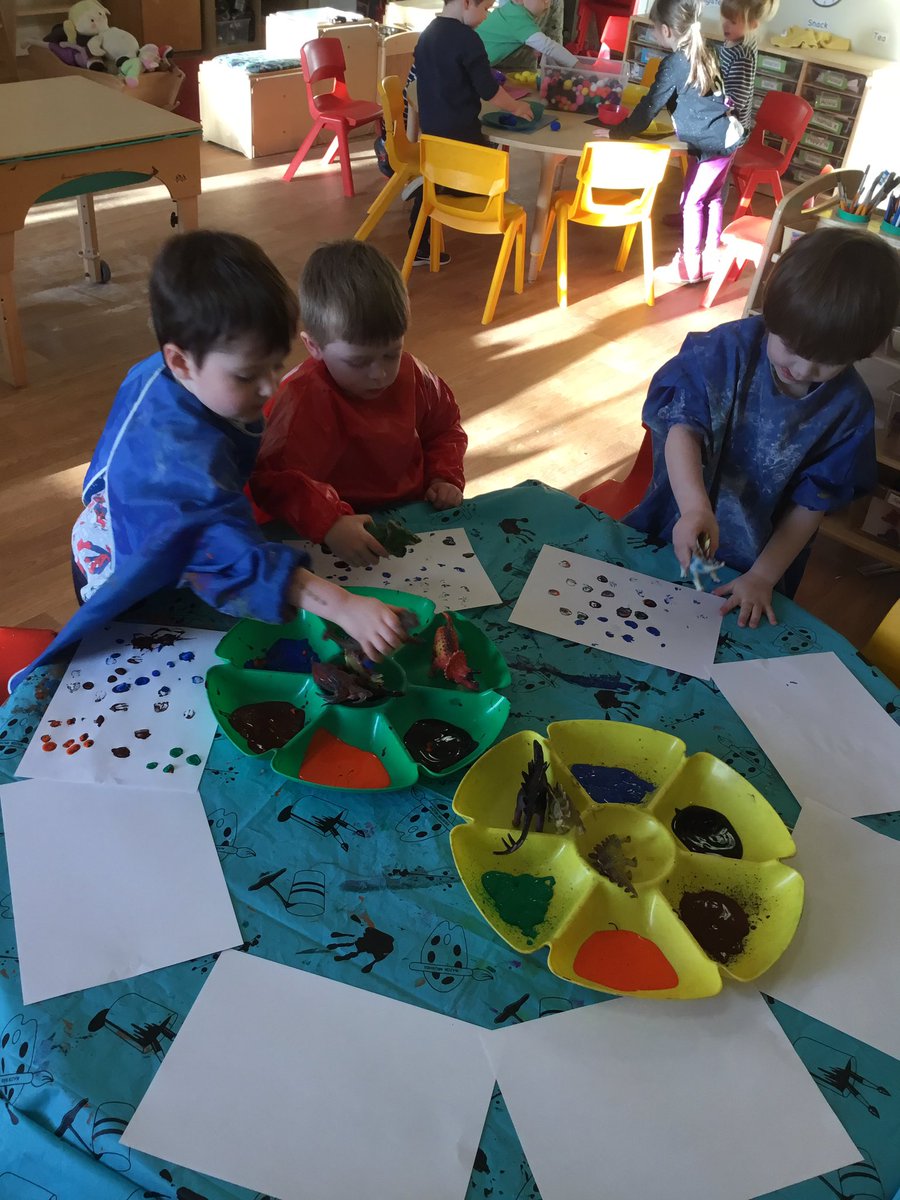 snapgrosvenor's tweet image. Preschool have been making dinosaur #footprints today using paints to create their artwork #makingmarks #roar