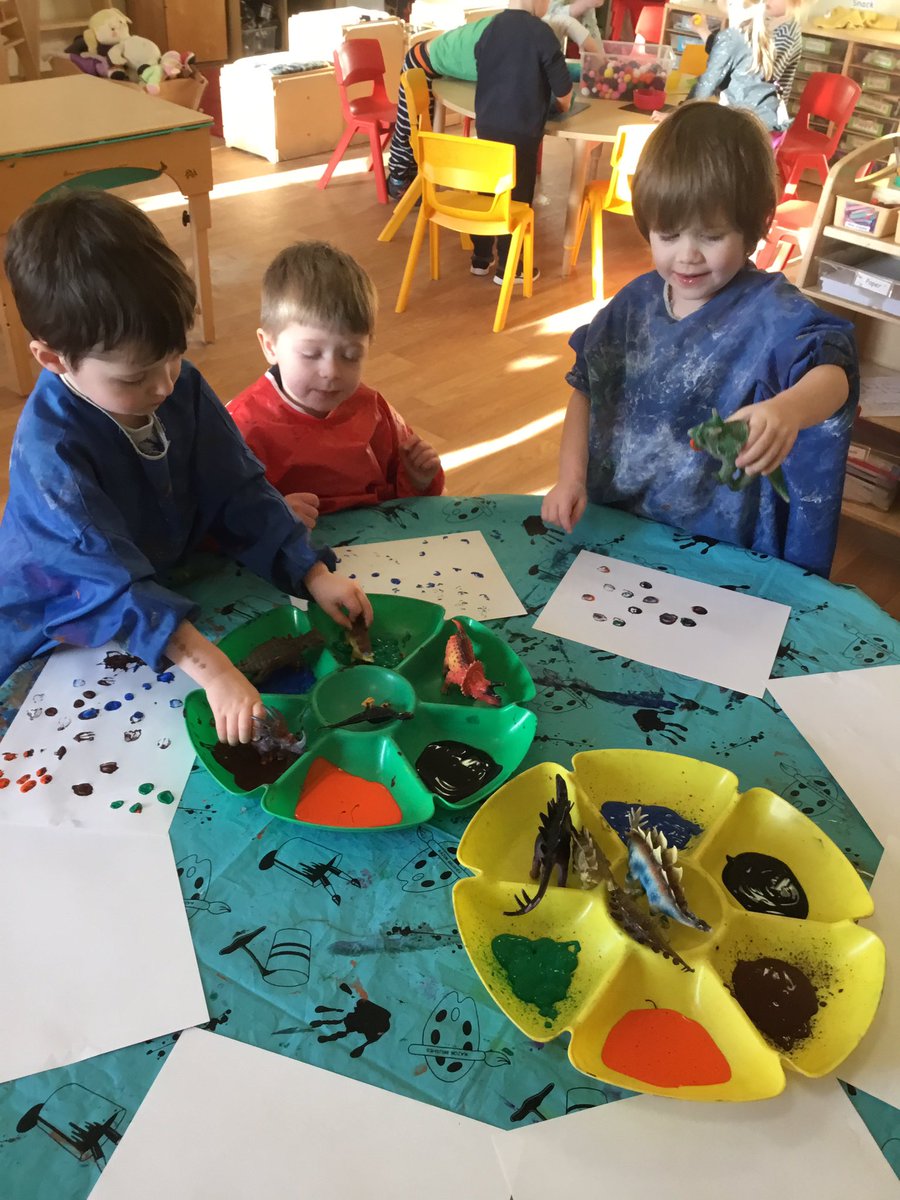 snapgrosvenor's tweet image. Preschool have been making dinosaur #footprints today using paints to create their artwork #makingmarks #roar
