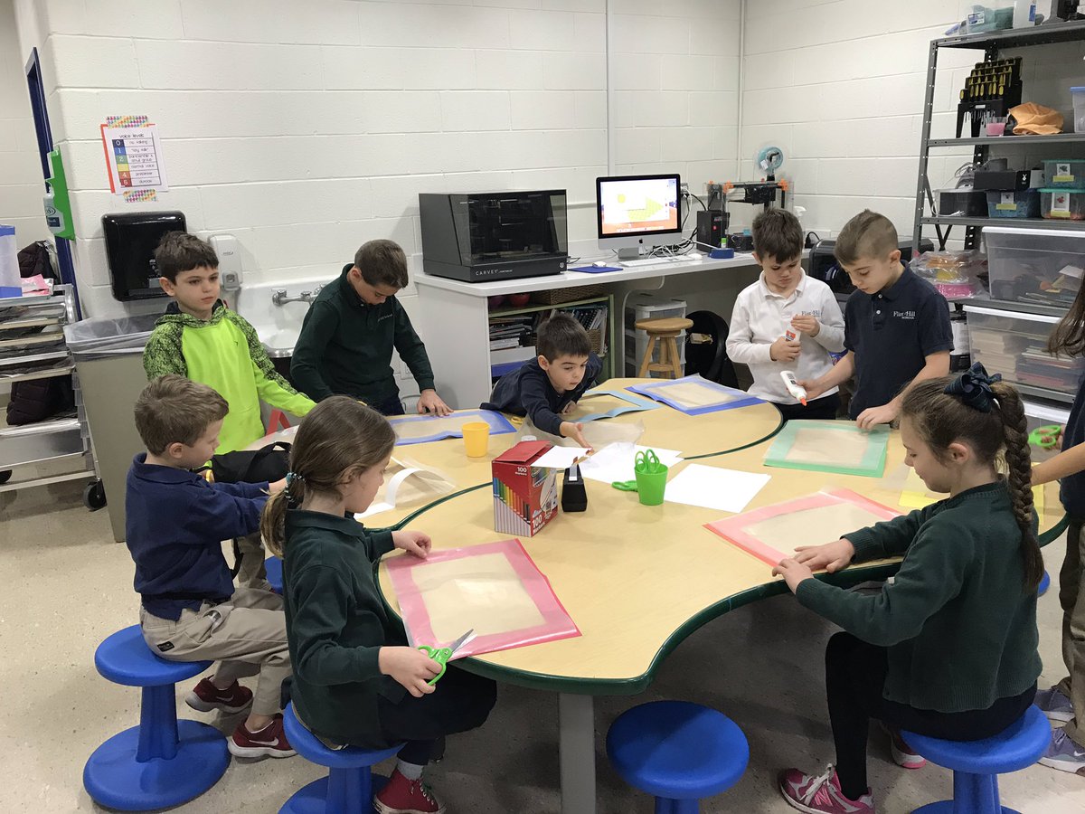 Busy day on the LS Innovation Lab today with 1st graders making paper lanterns and 3rd graders making controllers with the amazing <a href="/makeymakey/">Makey Makey</a> and <a href="/scratch/">Scratch Team</a> #myflinthill <a href="/FHInnovation/">FlintHillInnovation</a>