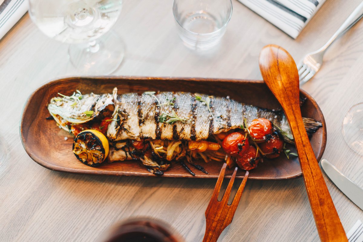 achicasworld's tweet photo. A whole, grilled #branzino is a thing of beauty. #Miami can indulge in a #delicious #waterfront #meal! @CultureOwlMiami #ArtisanBeachHouse @RitzCarlton #BalHarbour #foodie #SouthFlorida #food #cuisine #eats #grub #meals #dining #ocean #bay #seafood #dinner https://t.co/YE7Rri508a https://t.co/x67gvGVCFa