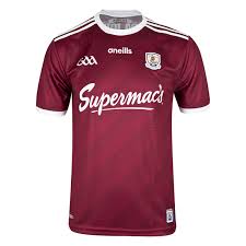 Ballagh_GAA's tweet photo. Patrons attending the @fbd_ie Semi-Finals in
Tuam Stadium @Galway_GAA v @MayoGAA
or Hyde Park, @RoscommonGAA v @sligogaa
@ 1.30pm are advised to purchase tkts @DuffysSupervalu or @CentraIRL at €10 & €5 as tkts on the day will be €15 and €5 #AvoidQueues @BealachanDoirin https://t.co/RTyRMhSXHC