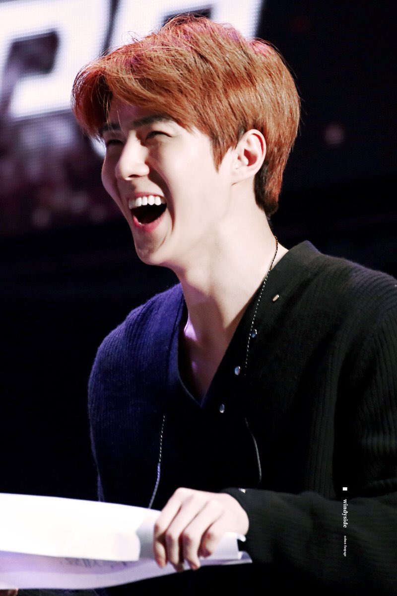 ยอดกวีแอ๊วพี่ฮุน~ tweet media