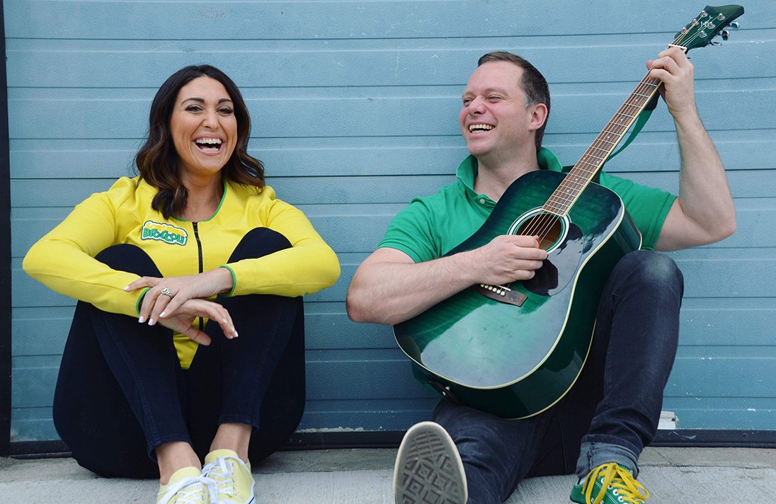 VillageLivinMag's tweet photo. #ICYMI! @S_Bmusic have released a 4th album! Find out all about the kid-friendly duo’s latest release, It’s Cool to Be Kind from @NatSecret. https://t.co/fhBiues1sG #parenting #teachmetuesday #itscooltobekind #childrensperformance #kidsprformers #childrensentertainers #music https://t.co/aqoVmtum2J