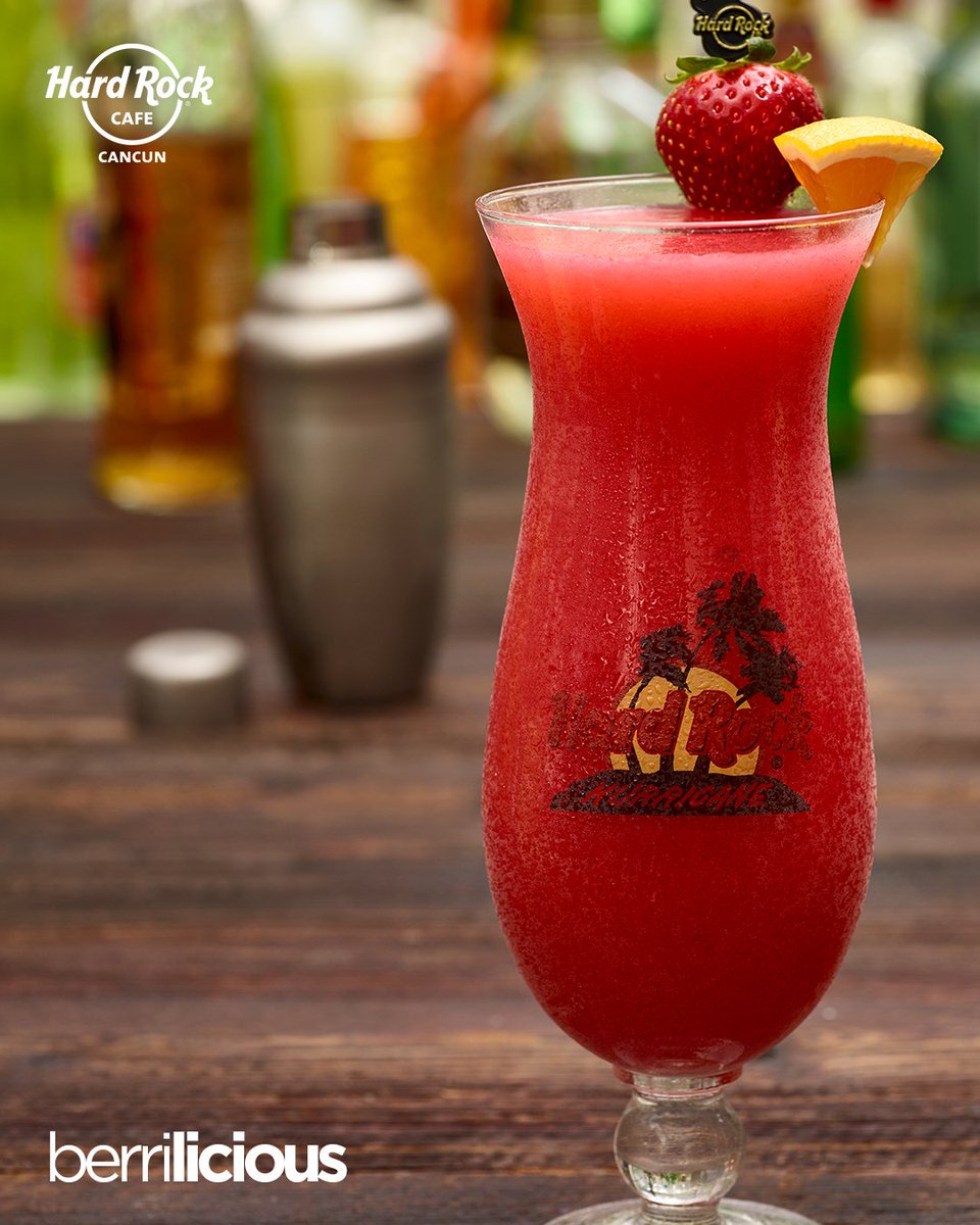 HRCCancun's tweet photo. Nuestra bebida favorita para esos dรญas de sol y sabor es el #Berrilicious. ๐๐โ๏ธ ยฟY el tuyo? ๐ #ThisIsHardRock #HardRockMexico #Cancun https://t.co/6mhMNQgKdh