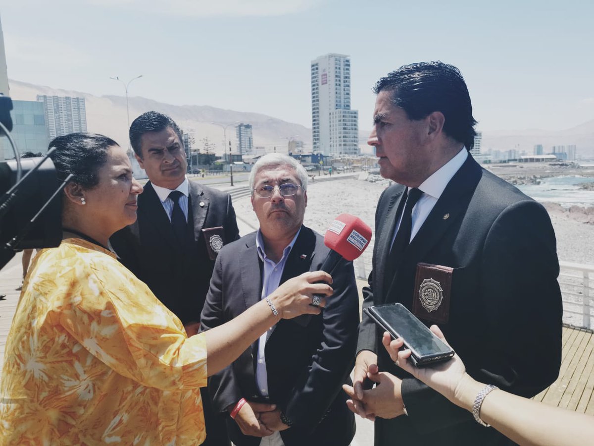 Aspirantes de tercer año de la #Escipol quienes se encuentran en Iquique realizando su pasantía, visitaron al Intendente de #Tarapacá junto al Jefe Regional y al Jefe de Prefectura.

#Detective
#AdmisionPDI
<a href="/Gore_Tarapaca/">Gobierno Regional Tarapacá</a>