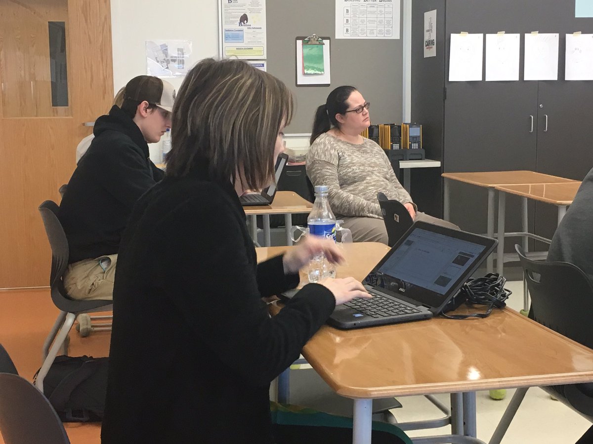 DougWickham's tweet photo. Thanks to Dr Hsiao from VT for coming to Ms Coake’s math classes @BburgHSBruins to show GameChangineer site & how coding relates to geometry proofs. Even @bwhite_77 joined in on the fun! #techsauce #techgagement #WeTechAtBHS @MCPSTechnology https://t.co/JQMWG7FPQL