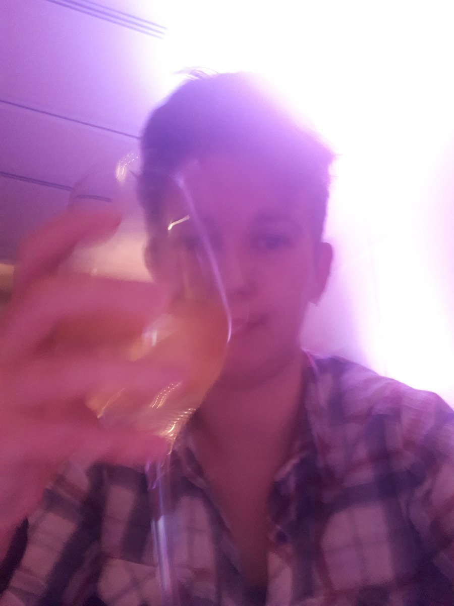 JacquelineOwen's tweet photo. I seem to be the only person on my table drinking white whine and i already have hic ups. This could be an interesting evening #vmsg2019 https://t.co/vxkiD4tdXh