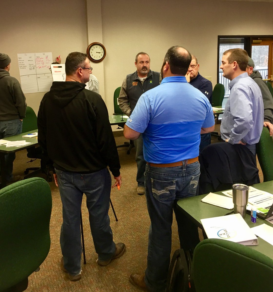 Agronomist_Whit's tweet image. The KY &amp;amp; S. IN Team spent the last few days getting ⬇️ to business! While we just turned the 📆 to 2019, the @ChannelSeed team is already planning for 2020. w/Our meeting we also hosted a team food drive challenge 💪🏻 check out all of our donations for a local pantry!🍽