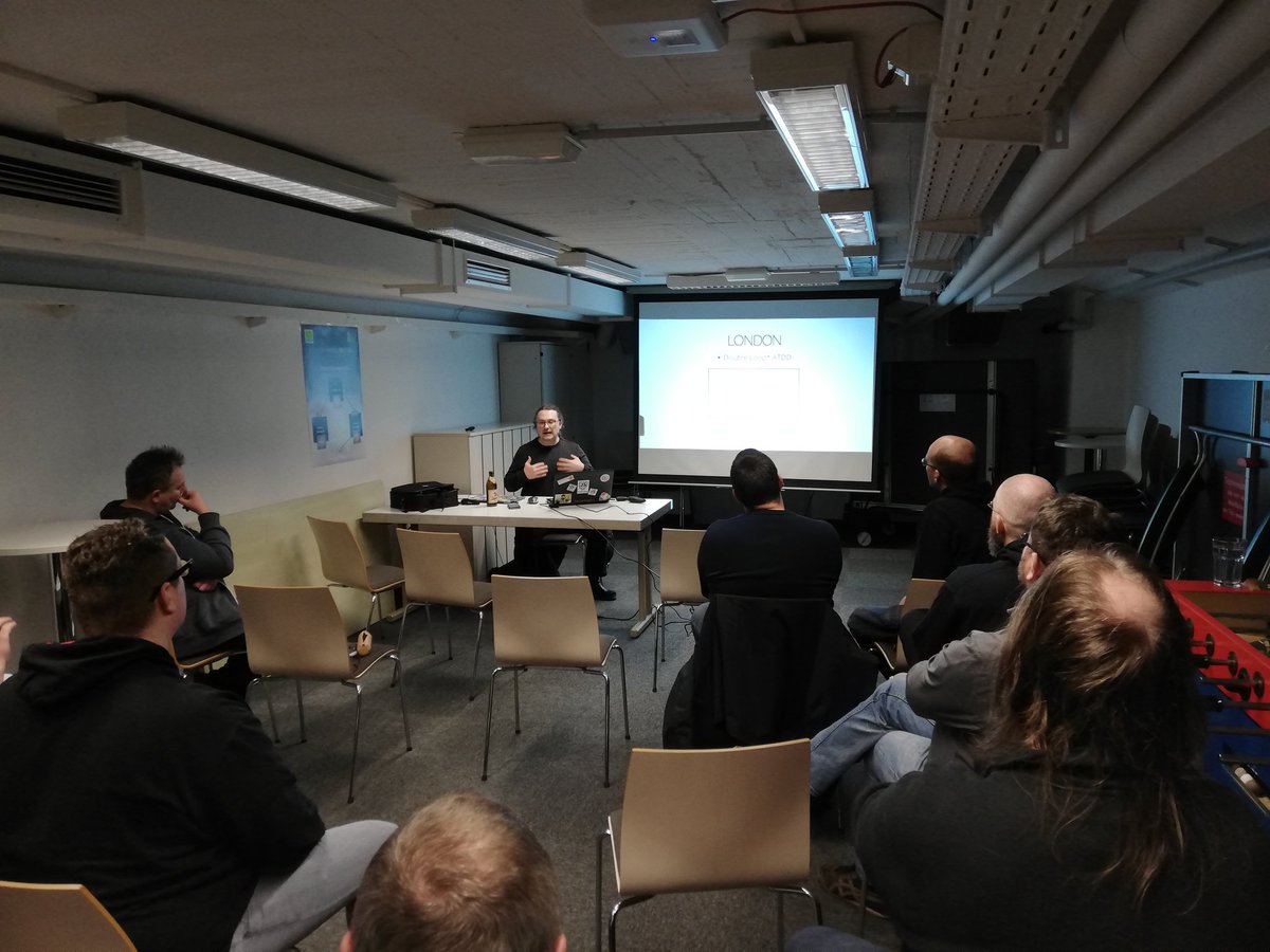 thbrunzendorf's tweet image. Had fun discussing code with @marcoemrich talking about &quot;Schools of TDD&quot; at #hackerkegeln