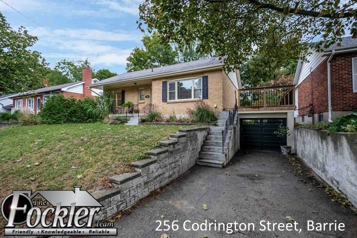 BrianFockler's tweet photo. #OPENHOUSE
Sunday, January 13 @1pm - 3pm
#PriceandLocation : https://t.co/2YRt6wBppN
#Barrie #allbrick #bungalow #threebestrated #thefocklerteam https://t.co/XzoqAeqo1B