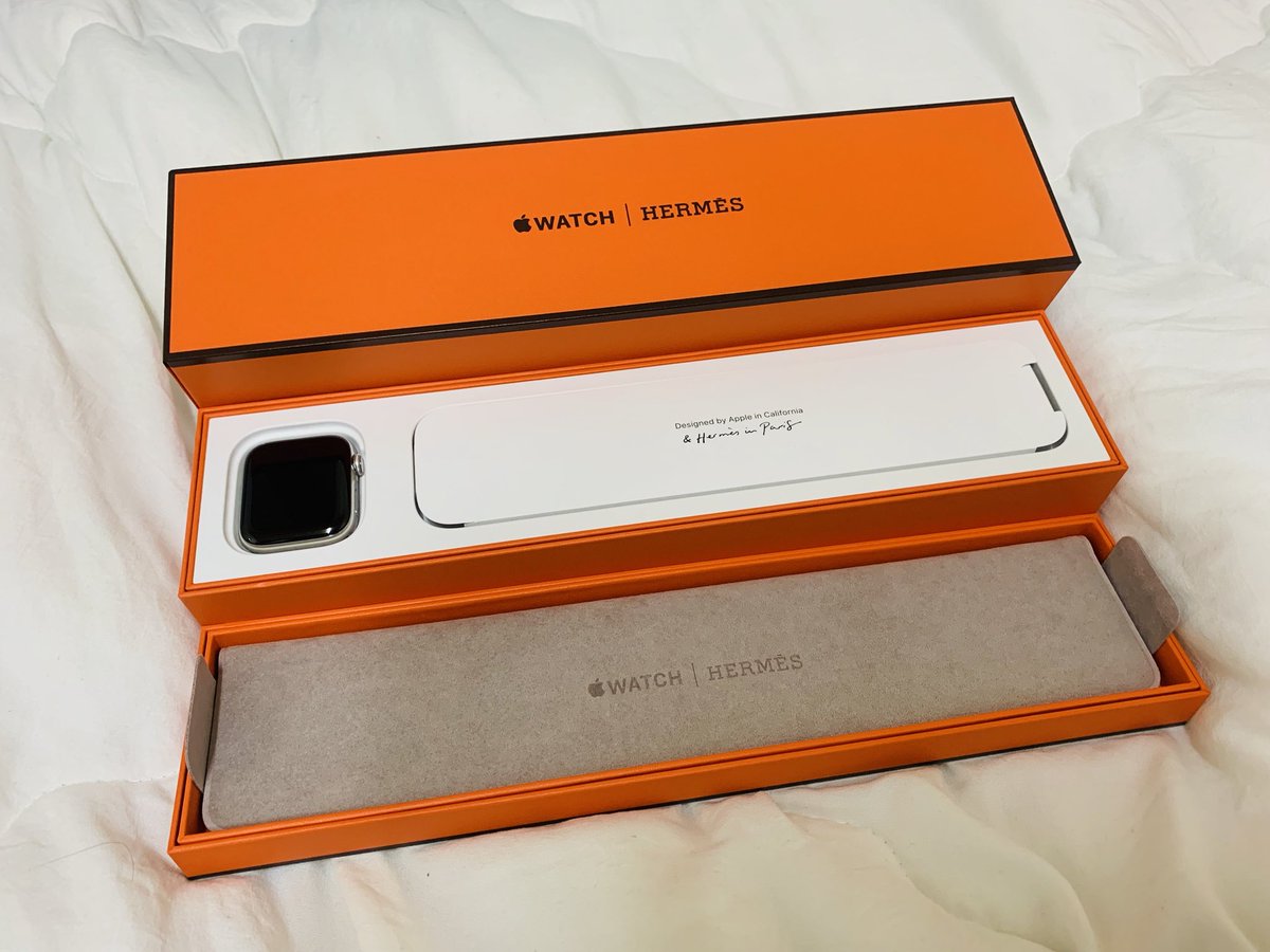 youdonggu's tweet photo. 결국 손에 넣었다!
#애플워치에르메스 #applewatch #hermes https://t.co/fYns47evmn