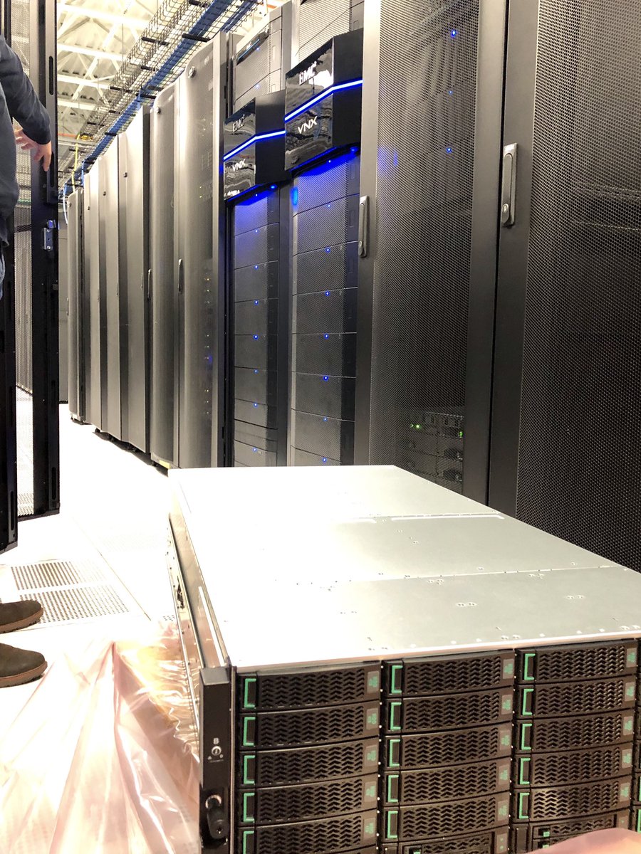 nedegan's tweet photo. 2.5 racks of VNX storage gets replaced with a 4U modestly equipped @HPE_Storage #NimbleStorage Hybrid array.  My public education math says this is ~25:1 reduction. A few less cables too :) https://t.co/9bdb87Qa0V