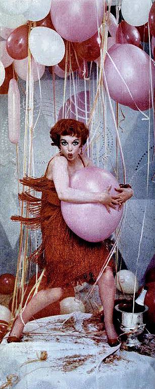 Marilyn Monroe as Clara Bow, LIFE 1958
#clarabow #lifemagazine #1950s #vintage #holidays #vintageparty #1958s