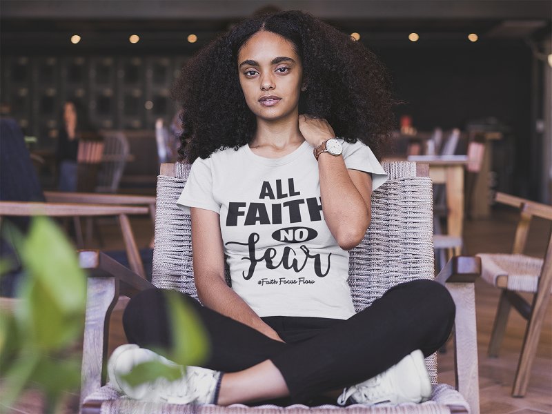 faithfocusflow's tweet photo. Lasting joy, abundance and peace comes only through the Lord. This shirt is in stock in our #christianapparel shop at https://t.co/GYDwXEF1zb.  

#christianclothing #christiantee #TeamJesus #holytees #tshirts #kingdombusiness #blessedtee #christianmovement #faithfocusflow https://t.co/JeNzmtowO8