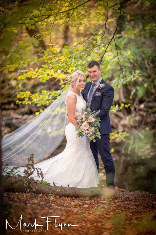 markflynnphoto's tweet image. It may only be Jan but this Sat I am already looking forward to my 1st #wedding shoot of yr. Starting off at one of my favourite #weddingvenues @WoodmanThunder which reminded me about Ashley &amp;amp; Lianna wedding. Praying for similar weather! #Flowers by the superb @STEMSDESIGN