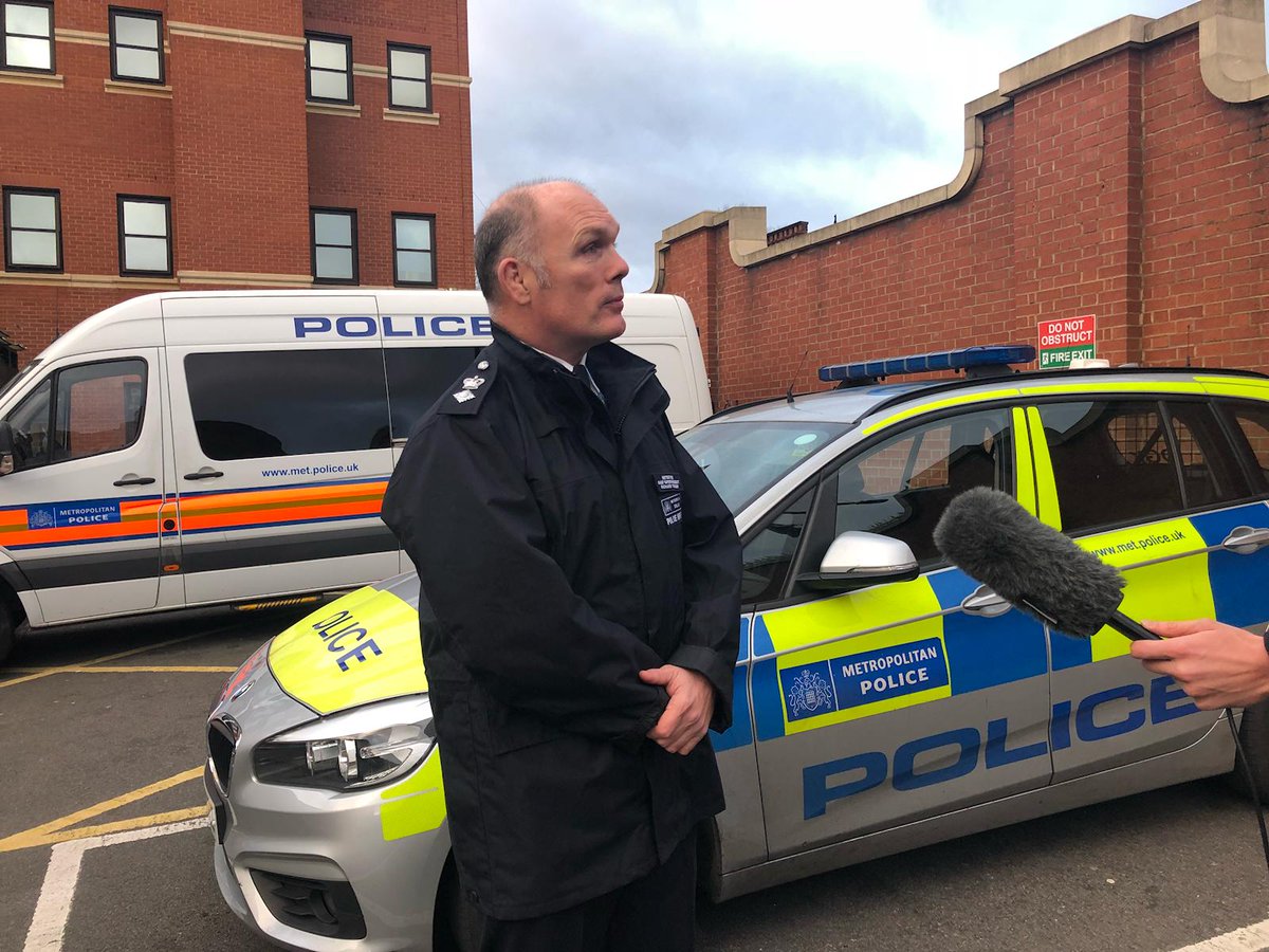metpoliceuk's tweet photo. Chief Superintendent Tucker "Everyone is shocked and appalled by this murder - a boy aged 14. 

"Officers will be there to talk to the public and listen to any concerns. Local patrols will increase in the area. I would urge anyone with info to call 020 8345 3734  or tweet @MetCC" https://t.co/XskWJaQwvW