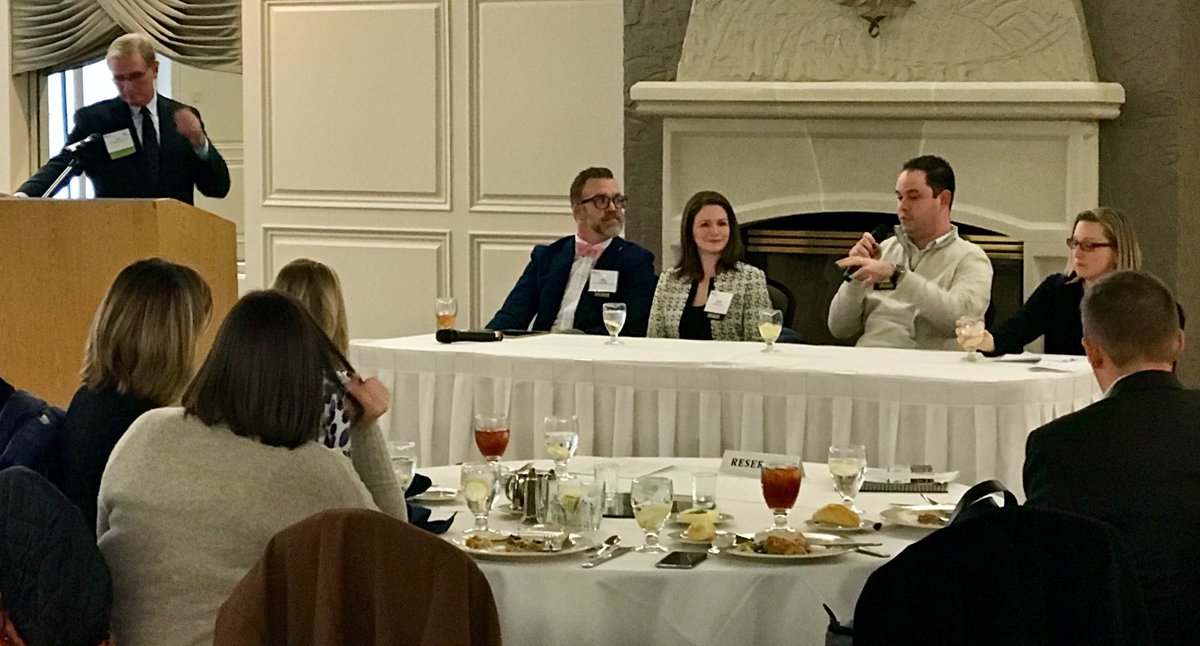 lisareneabbott2's tweet photo. Enjoying the relevant discussion on the evolving relationship between public relations and marketing by a great panel at today’s @PRSAHoosier luncheon. #hoosierprsa https://t.co/6xUJWRI3P8