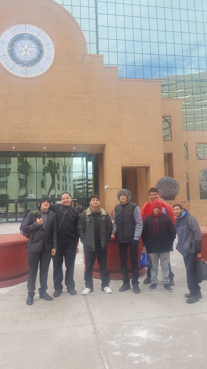 Pcastanon_CI's tweet image. What a way to start the year and have  access to our community! Learning how to read a directory at our El Paso County Court House, visiting the Election Office @CommStout Commissioner David Stout&apos;s office and County Law Library.@MOlivarez_CI  @ROrtega_CI @mgasca_jhs