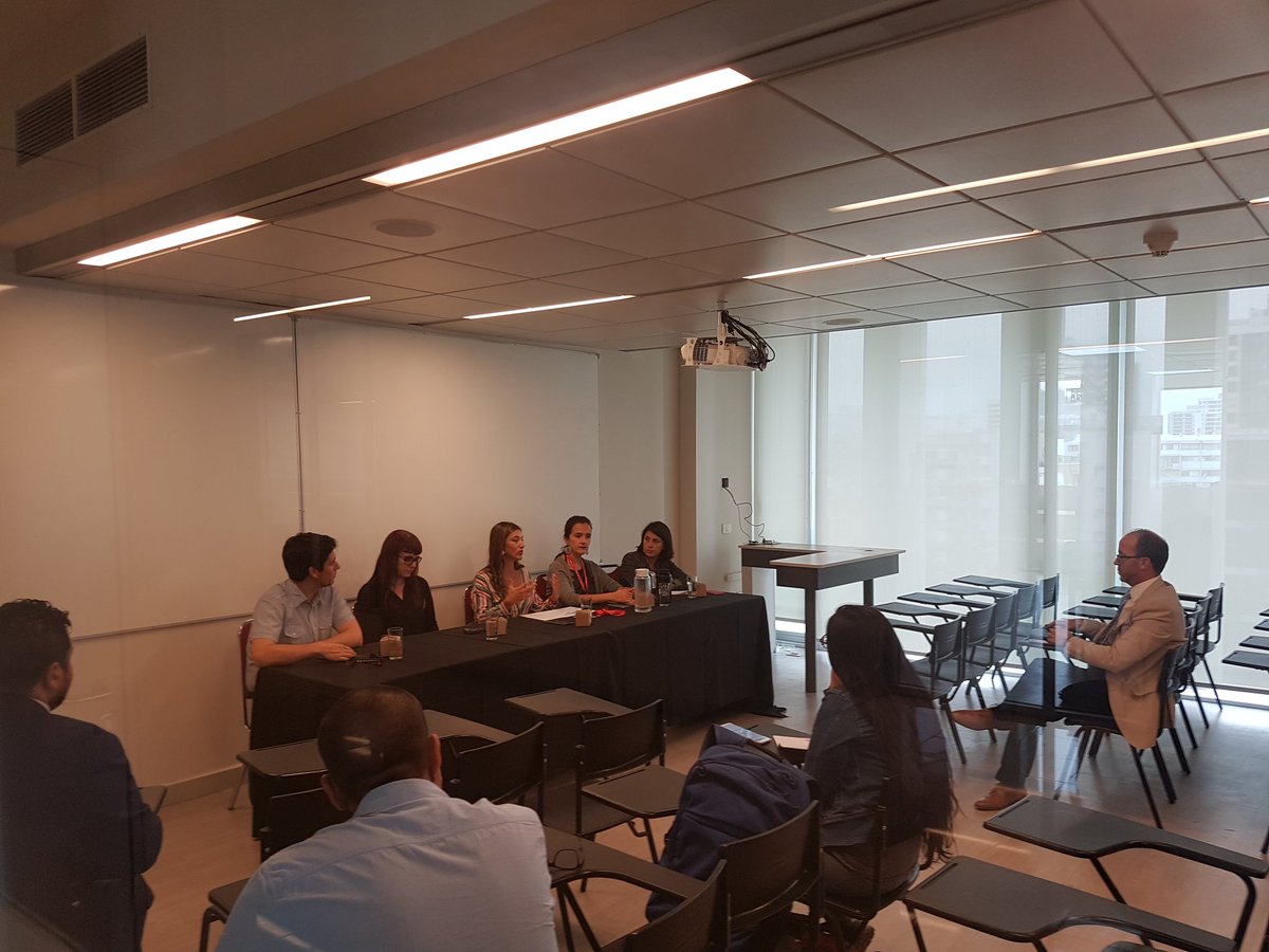 ChileEci's tweet photo. Mesas de discusión #internacionalización #sectorprivado #igualdadCyT #ComunicaciónCyT #ChileEci #earlycareer https://t.co/zAlvsFeHRK