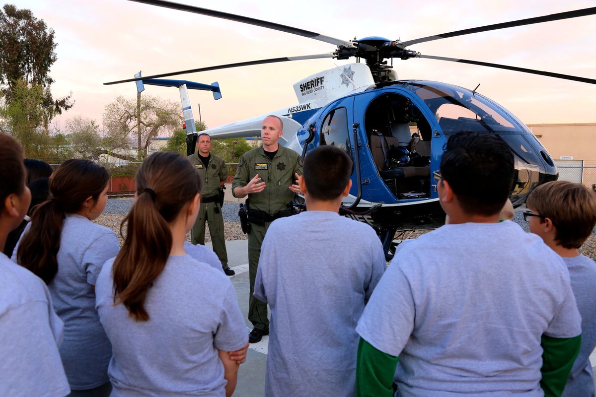 ASTREA or @SDSheriff Helicopter Pilots speaking to children participating in Junior Deputy Program in San Marcos.