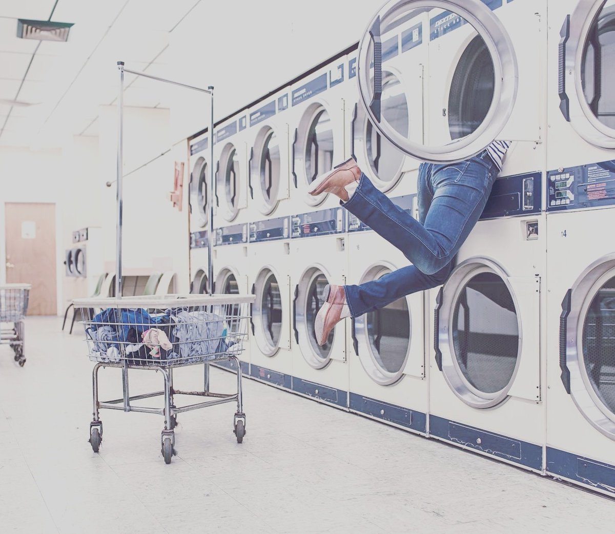 Launderedlinen's tweet photo. Yes, laundry can be hard...that's why you have us...@Launderedlinen is doin' loads, so you don't have to... #launderedlinen 
https://t.co/kInN4nYgsB. https://t.co/wBzwjgODCc