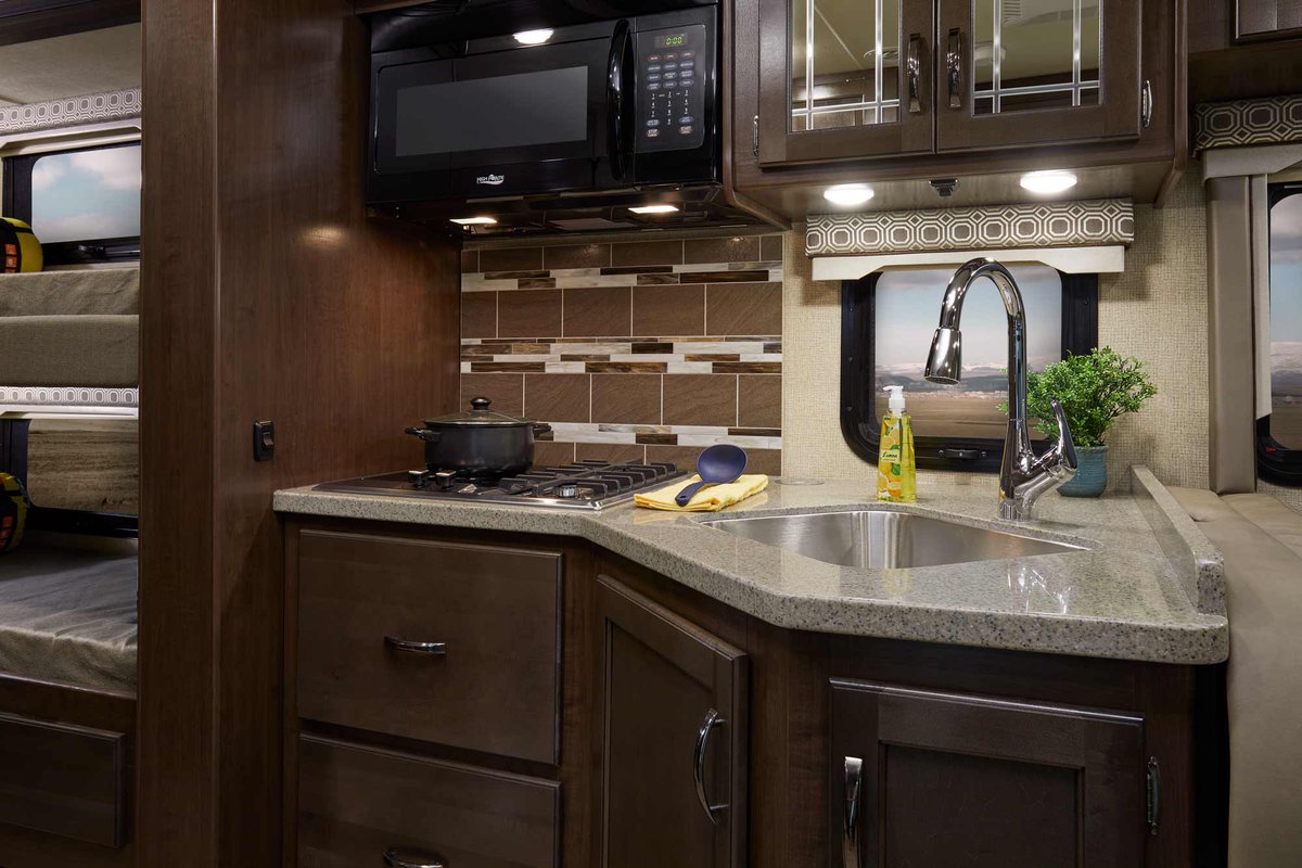 Thor Motor Coach On Twitter Automatic Leveling Jacks With