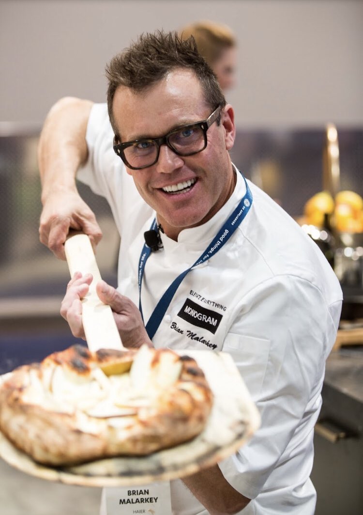 GEAppliancesCo's tweet image. Day 2 at #CES2019. We’re all in. Stop by Booth #11128 for cooking demos and more.  #ElevateEverything