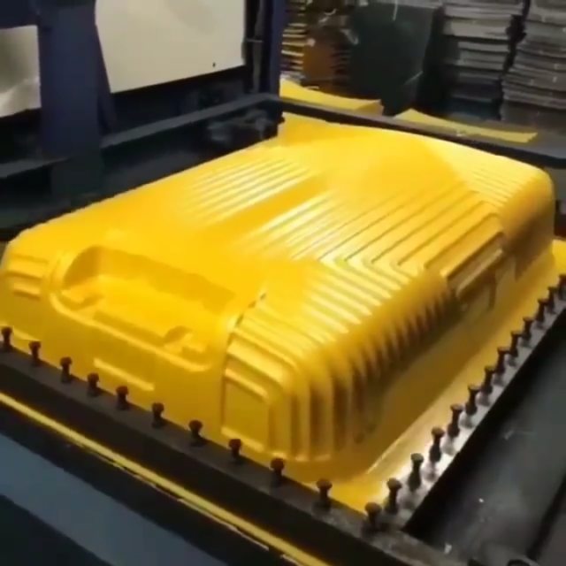 mechanical_home's tweet image. Thermo Vacuum Forming Machine. Follow us for more( @mechhome.ir )
⛔️Tag a friend who'd like to see this
.
.
Source: Unknown (DM)
.
#mechhome #mechanicalstudent #mechanicalproblems #engineeringstudents #design #ideas #engineer #mechanism #thermo #vacuum #… bit.ly/2RE1aE5