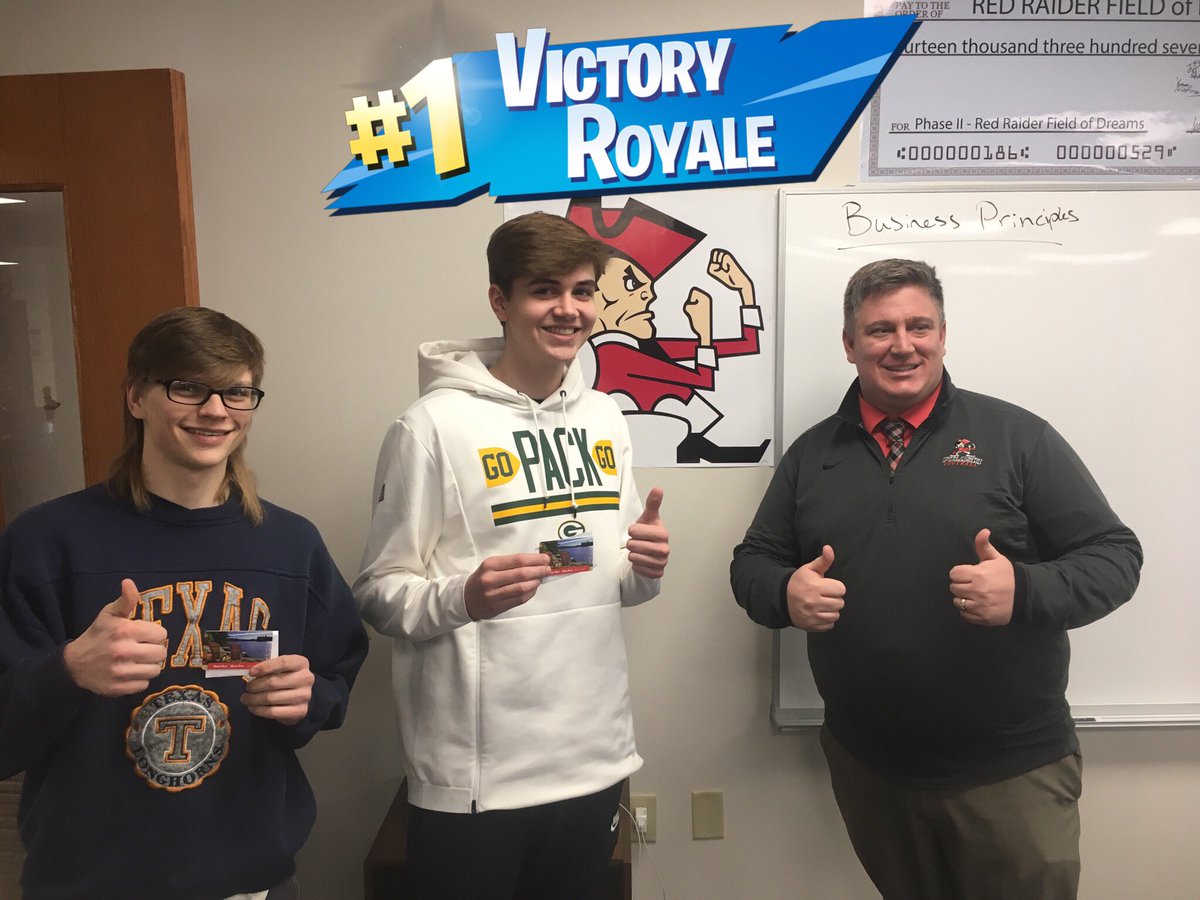 Okay... Now this is epic! <a href="/PCSD_PHS/">Pulaski High School</a> #raiderstrong