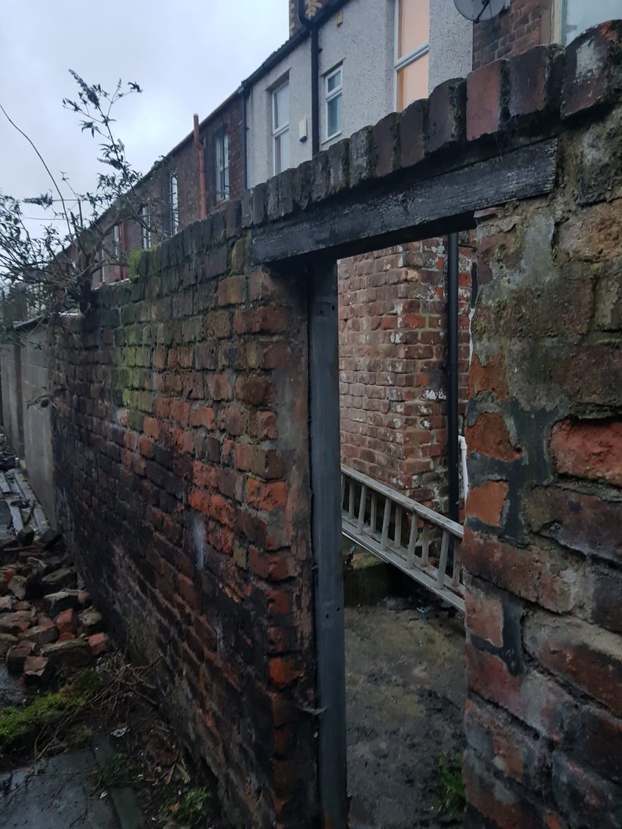 PropertyRjs's tweet image. Wall demolished and rebuilt in block!
Call for a free quote on all property maintenance.
07871 88 99 40 
rjspropertymaintenance.co.uk
Rjs.property@yahoo.com