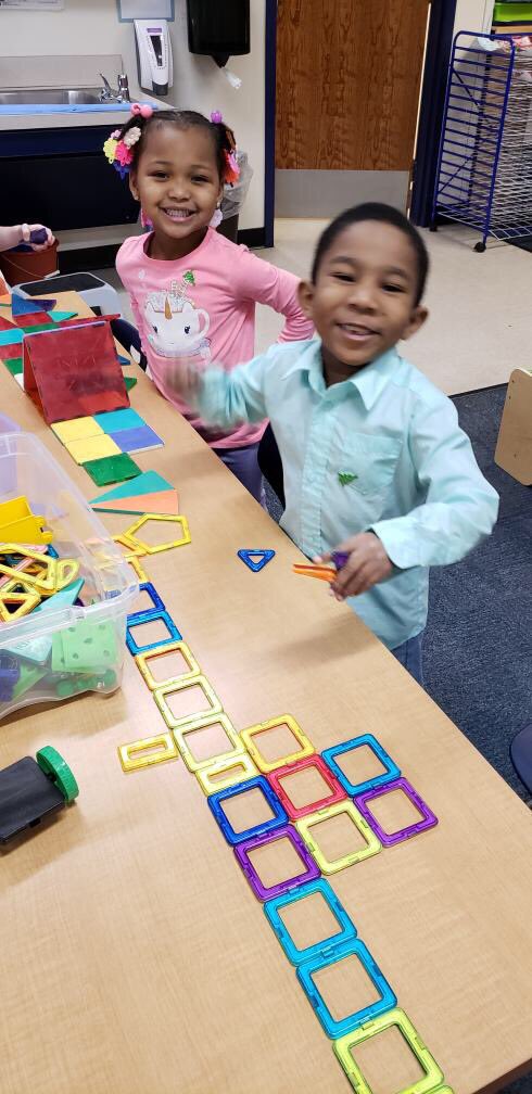 MsMarjP4's tweet photo. Always a fun day in Preschool! @indyprincipal https://t.co/H36s8ZbSrv
