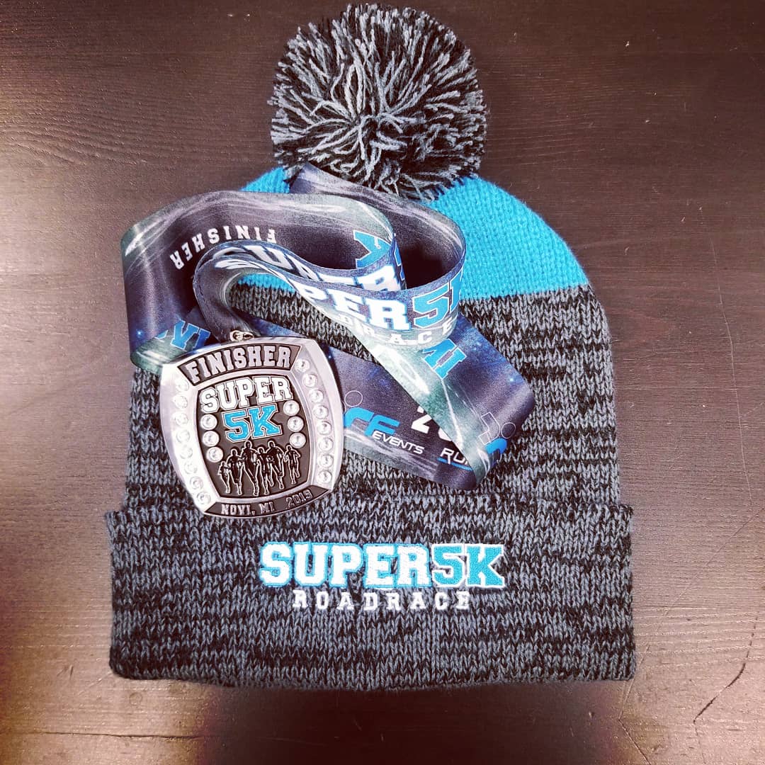 run_RFevents's tweet photo. SWAG ALERT! Check out the 2019 #Super5K participant hat and finisher medal! Sign up today and get ready to earn yours (plus a pint glass) Feb. 3 in #NoviMI!
INFO &amp; REGISTER: https://t.co/HVgaRjxIEw #rfevents #runMI https://t.co/CQycW8nbaS