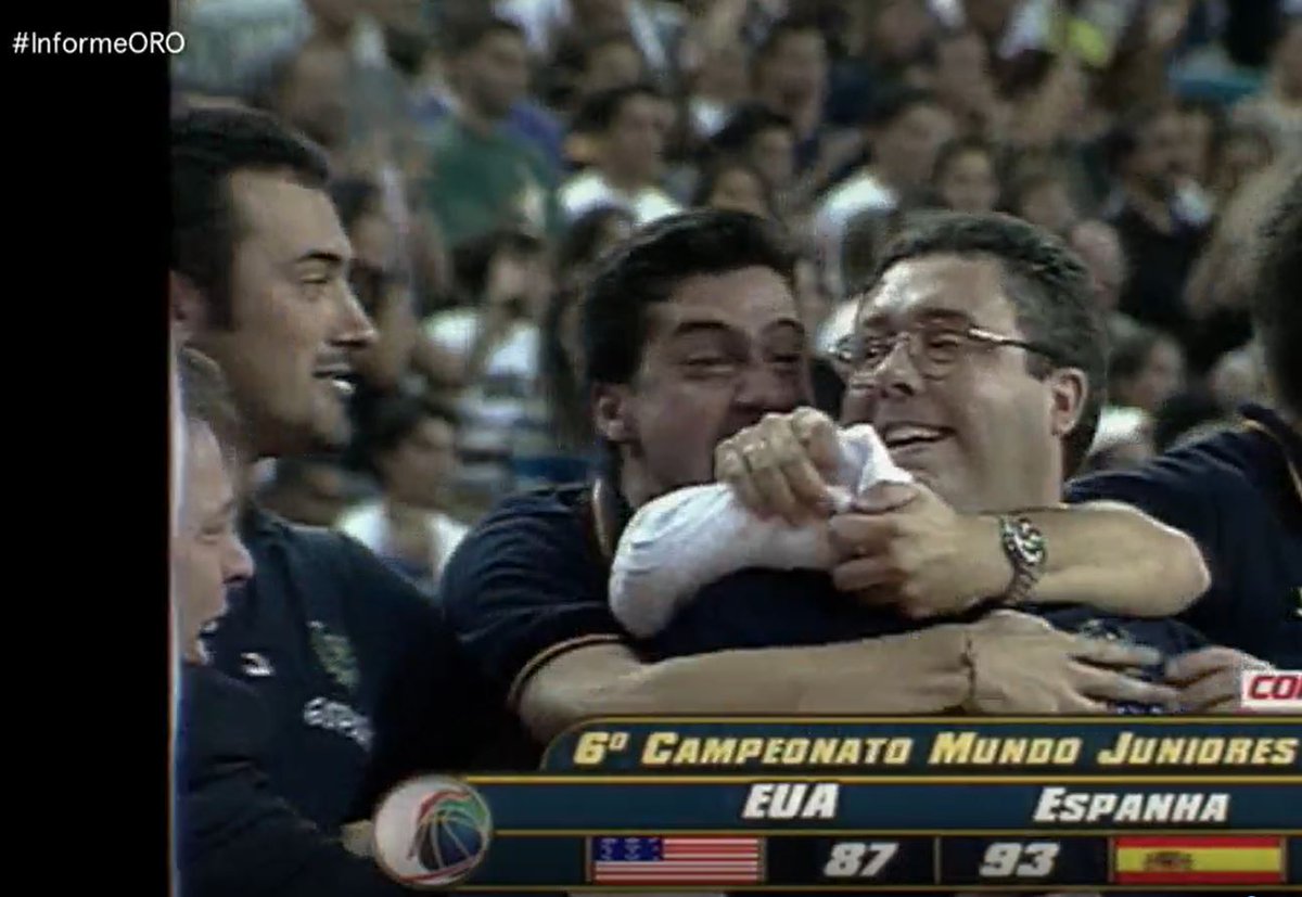21wonders's tweet photo. Si emocionante es ver #InformeOro, más aún es ver la cara de felicidad de @francistome al ganar la final a EE.UU. Además, el seleccionador, Charly Sainz de Aja, lo menciona como "el principal culpable" de la mejora en TL de Felipe Reyes. #baloncesto #málaga https://t.co/bqqL4Odp8f