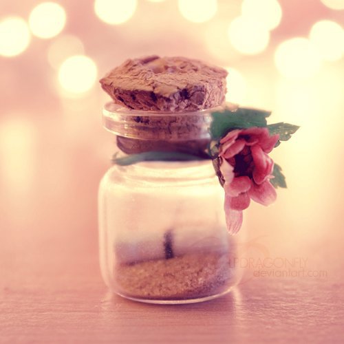 ،؛،
لا تختلِطْ بأكمَلِكَ مع النَّاسِ..
احتفِظْ لنفسِكَ ببعضٍ منك..!
،؛،
#حروف
#حروف_بعطر_المسك
#حروف_م_القلب 
#حروف_وقهوة