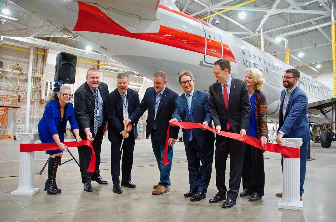 cityoftulsagov's tweet photo. Mayor @gtbynum and Tulsa City Councilors joined officials from American Airlines and Tulsa Metro Chamber for a ribbon cutting to celebrate completion of the first Vision Tulsa economic development project - a new hangar tail slot at the AA maintenance base at the Tulsa airport. https://t.co/AG39A9SiGB
