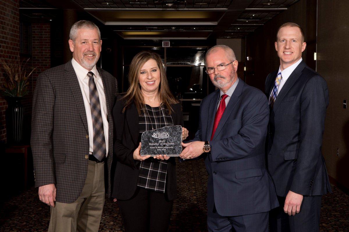 Congrats to 2019 South Dakota Retailer of the Year Award recipients Todd and Heidi Jorgenson! The owners of the One Stop convenience store in Madison were recognized for exceptional service and dedication to their community. Read more: sdra.org. #SDretail