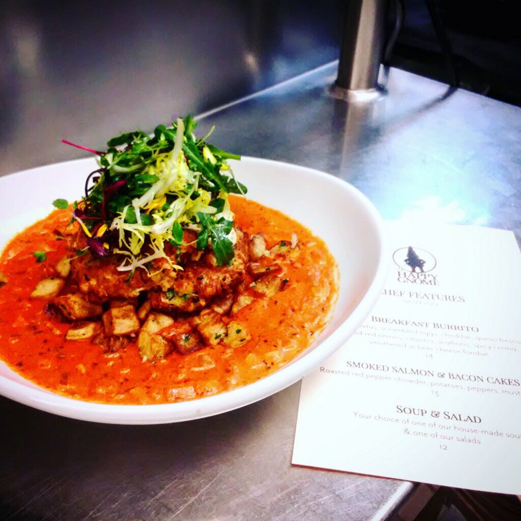 Check out our lunch special today!  Smoked salmon bacon cakes with a red pepper chowder, potatoes, peppers and mustard aioli. It will warm you up on this chilly 🥶 day! 
#happygnome #happygnomelife #lunchspecial #cathedralhill #mystpaul #herefishyfishy #yum