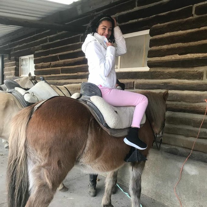 Oleee 🔥 https://t.co/TJFNJ3RbAv<a href="/tag/swipedat"class="tags"><span>#swipedat</span></a>