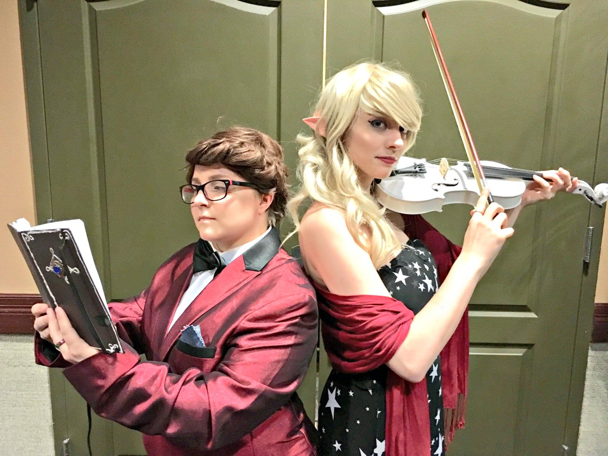 Opal92Heart's tweet photo. Slight Repost, but I love these two. and these outfits! #lup #lupcosplay #taz #theadventurezone #tazlup #theadventurezonecosplay #luptaaco #concertlup #daisho2018 #midwestcosplayer #wisconsincosplayer https://t.co/a6rGDrhFMd