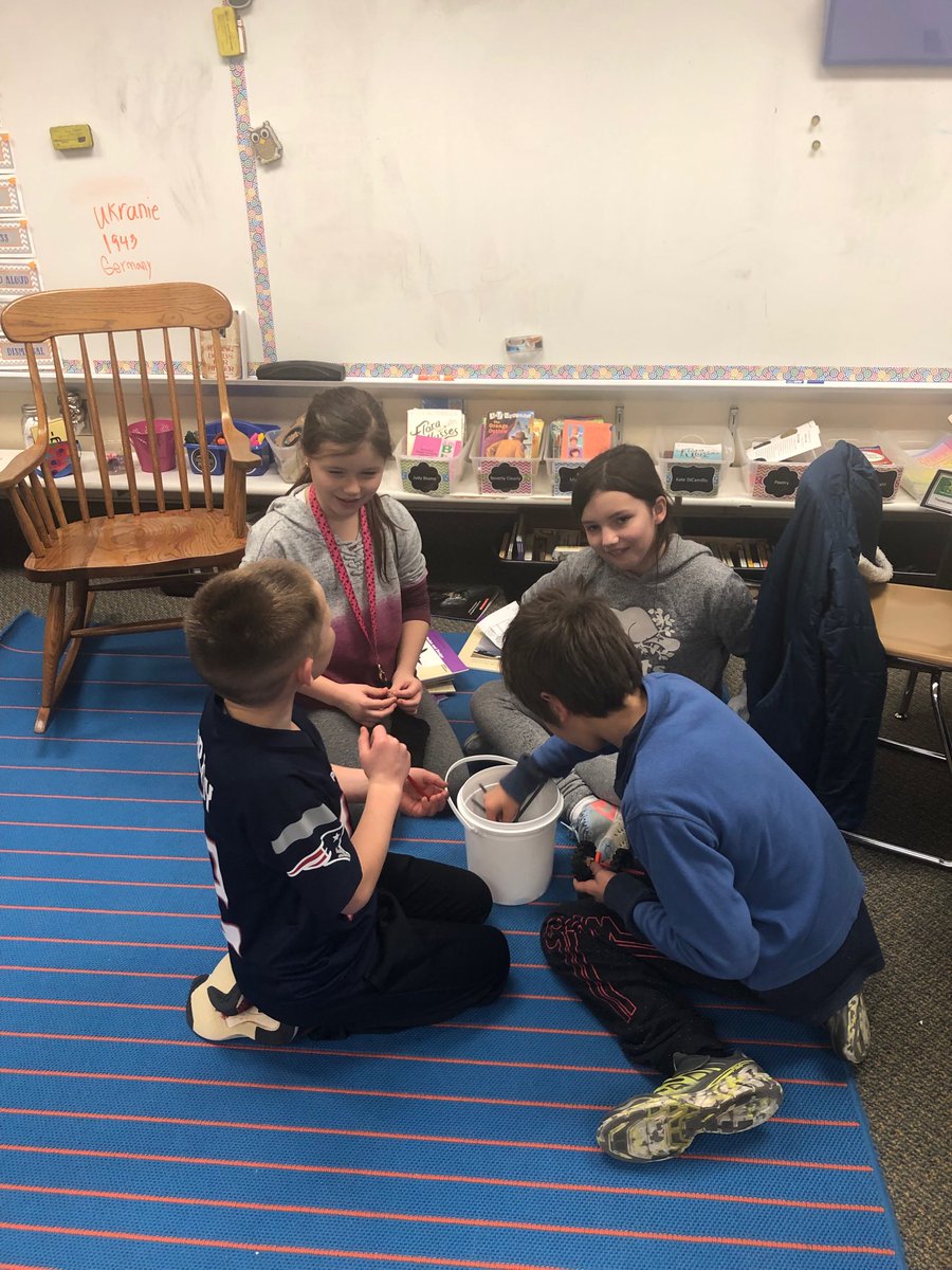juliemcelwee's tweet photo. Day 1 of our Motion and Design Unit in science!  The task??  Build a car that will roll 100 centimeters. https://t.co/IgF5bG5vLi