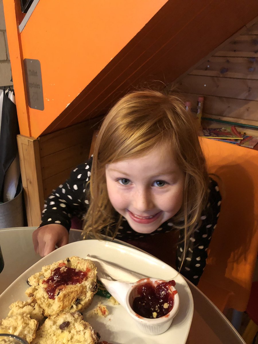 philofthed's tweet photo. Lunch date with this one 😀 #baobabcafe https://t.co/tLygqK6anz