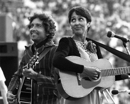 Bob Dylan Page I Couldn T Stop Looking At Her Didn T Want To Blink The Sight Of Her Made Me High All That And Her Voice It Was A Voice That